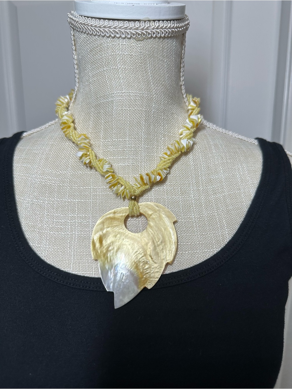 Vintage Yellow Leaf Shaped Shell Shell Chips and Seed Bead Statement Necklace